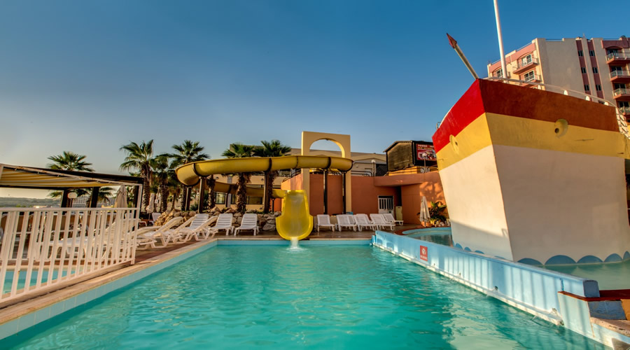 Beach Resort Holiday to Seashells at Suncrest Malta