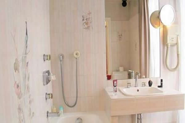 Short Break to Paris